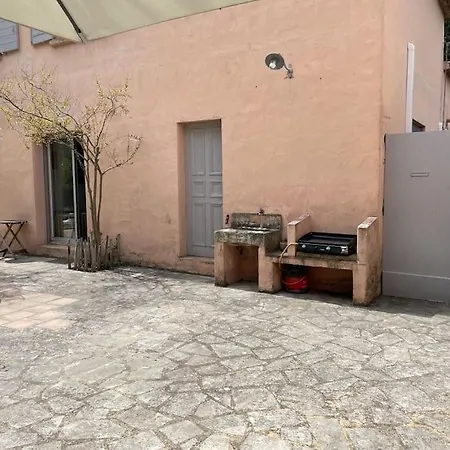 Mas De Clary - Propriete De Caractere Avec Piscine *
